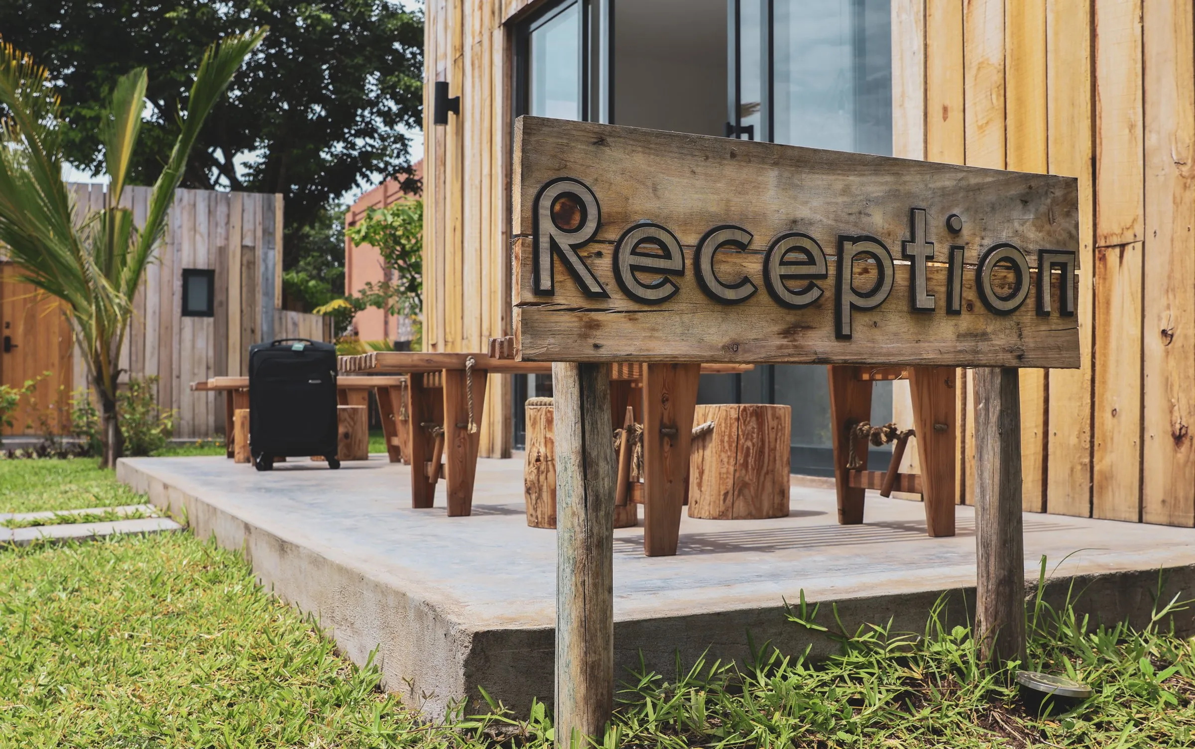 The reception sign at LalaGalu